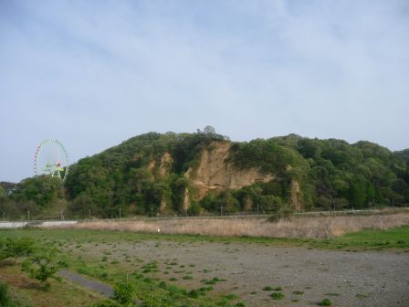 56.秋川の六枚屏風岩