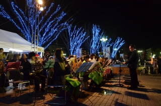 秋川駅北口イルミネーション点灯式