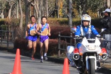 中学生男子の部レースの様子