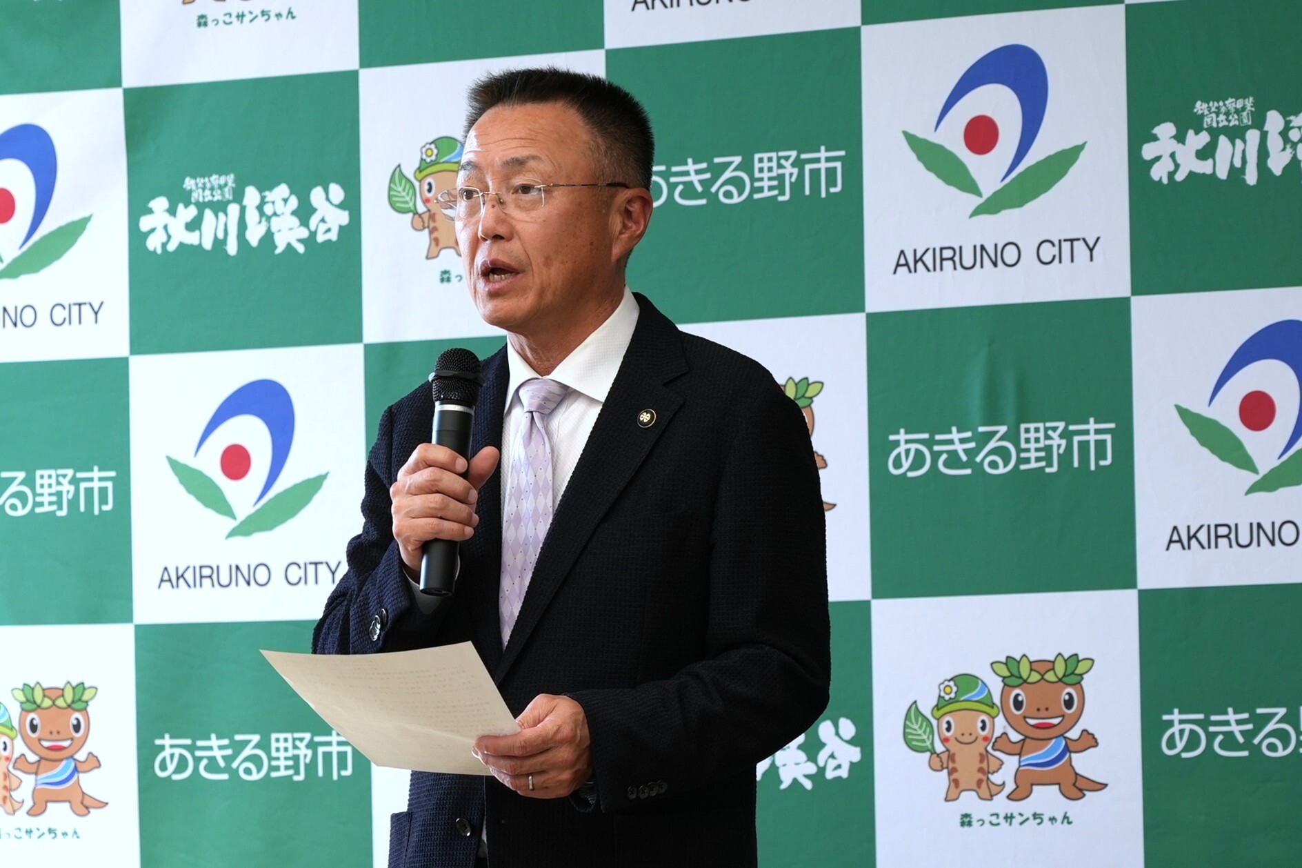 記者会見の様子