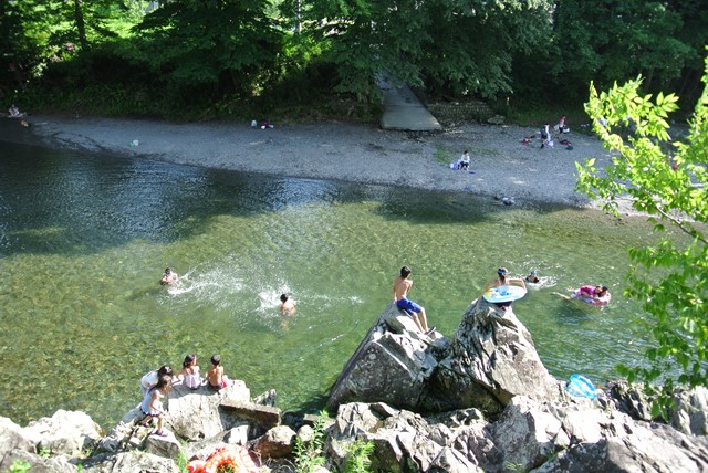 夏_川遊び（岩瀬峡）